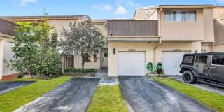 881 NW 81 Way unit: 3 Gallery 1