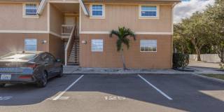 125 Bristol Lane unit: 125 Gallery 1