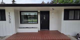 4 Bed 2 Bath Golf Course Living Gallery 3