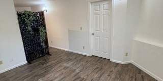 West Oakland 3 Bedroom Flat! Gallery 6