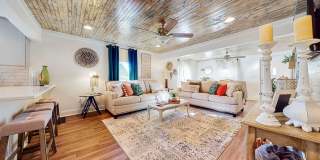 Furnished Stunning Trussville Farmhouse Gallery 5