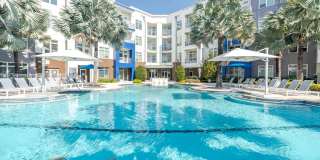 Solstice Signature Apartment Homes Gallery 2