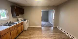 Preleasing for August 2026! 2 Bedrooms Home located in Downtown Muncie! Gallery 3