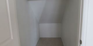 Bright 2 bed 2 1/4 bath Town Home Bright 2 bed 2 1/4 bath Town Home Gallery 6