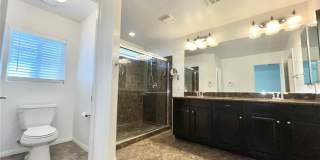 8412 Golden Amber Street Gallery 30