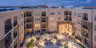 Avalon Rockville Centre Gallery 32