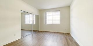 429 S St Andrews Pl Gallery 5
