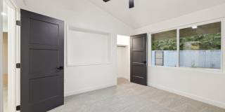 1216 W ROVEY Avenue Gallery 20