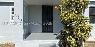 10425 SW 173rd Ter Gallery 1