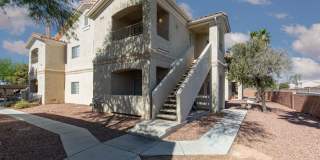 Upstairs 2 br unit in gated community with pool/spa/bbq area Gallery 1