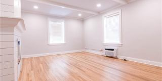140 Woodside Green Gallery 2