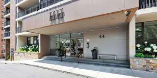 44 Strawberry Hill Avenue Gallery 2