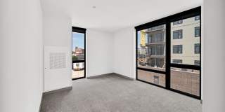 Triangle Square Gallery 43