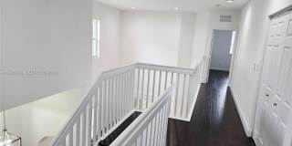 202 NE 36th Ter Gallery 28