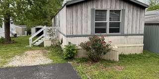 3951 South Mentor Avenue Gallery 2