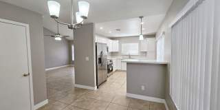 Renovated 4 Bedroom 2 Bathroom in Glendale! Gallery 1