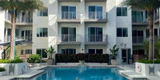 158 W Tyler St Gallery 1