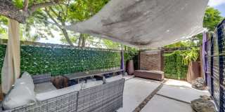 Spacious 3-Bedroom West Park Home with Private Pool Spacious 3-Bedroom West Park Home with Private Pool Gallery 32