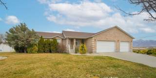 Large Basement Apartment in Great South Jordan Location! Gallery 1