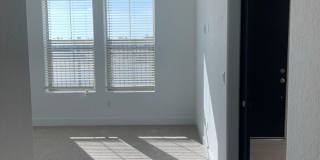 490 Mahogany Lane Gallery 26