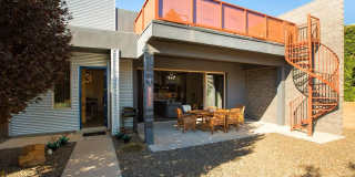 5735 University Boulevard SE Gallery 2