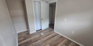 1BR/1BA updated mobile home close to I10 and Pine Forest Rd Gallery 13