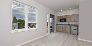 Clara Apartments - Student Housing Gallery 14