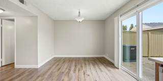 Spacious Two Story Townhome in Woodbridge Gallery 6