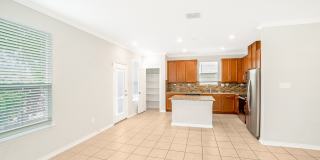 5911 Eckhert Gallery 5