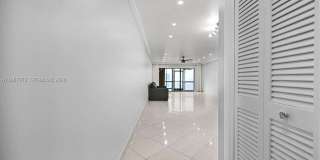 4020 N Hills Dr Gallery 35