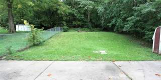 2 BR home in West Davenport Gallery 3