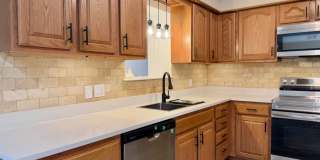 Beautifully Updated Gallery 11