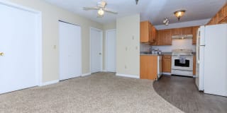 Lakeview Apartments Gallery 10