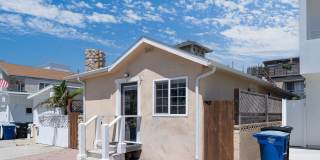 Charming 1BR Beach Cottage in Hollywood by the Sea – Private Yard & Walk to the Sand Charming 1BR Beach Cottage in Hollywood by the Sea – Private Yard & Walk to the Sand Gallery 19