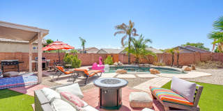 FULLY FURNISHED W/OASIS POOL AVAIL. 8.15.2026 $3400 RESERVE TODAY Gallery 23
