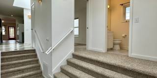 Charming 4-Bedroom Home in Phinney Ridge.  Pets welcome! Gallery 16