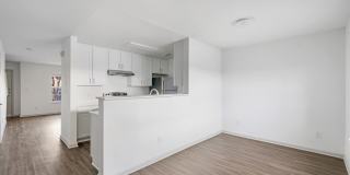 The Meridian Apartments Gallery 12