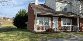 * RE-RENTAL AVAILABLE ON 8/17/26 * 3 Bedroom 2.5 Bath End Unit Townhouse Gallery 1