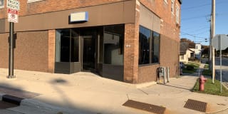 1502 Indiana Avenue-Commercial storefront Gallery 1