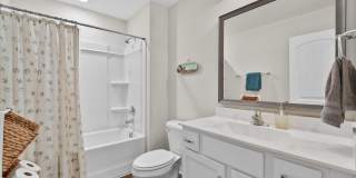 MOVE IN READY!-$500 OFF THE FIRST MONTHS RENT!-MOVE IN SPECIAL-BONUS ROOM!! Gallery 17