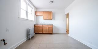6705 S Michigan Gallery 17