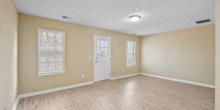 3 Bedroom Townhome in Stonecrest! Gallery 5