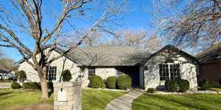 Beautiful single-story home on a corner lot in New Braunfels! Gallery 1