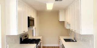 s08096 Gallery 3