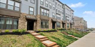 17414 SOUTHERN SHORES Drive Gallery 4