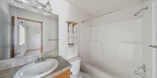 3 Bed 2.5 Bath - 3 Car Garage - Groups -  Pet Friendly - NAS Whidbey Gallery 10