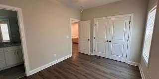 2 Bedroom 2 Bathroom Home Gallery 9