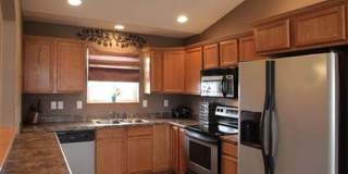 Quiet North Liberty Townhouse - CCA School District Gallery 5