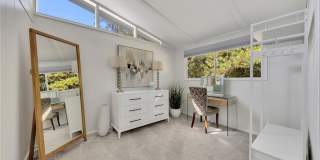 111 Robinhood Drive Gallery 17