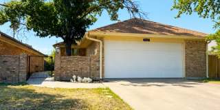 NOW AVAILABLE! - 2 Bedroom Home in Capitol Heights! Gallery 1